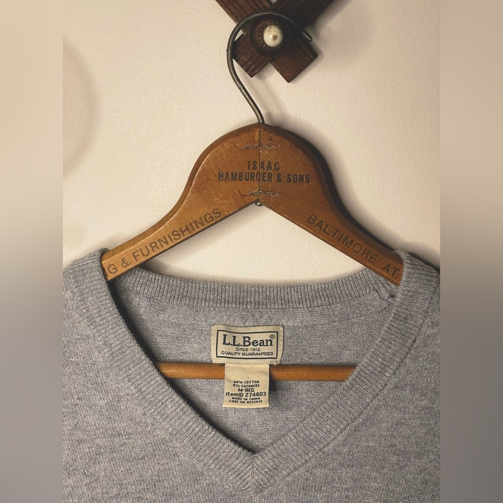 L.L. Bean Cotton Cashmere Blend V-neck Grey Sweater Size - Med